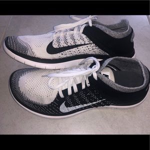 Men’s Nike Flyknit Free 4.0 Size 10.5